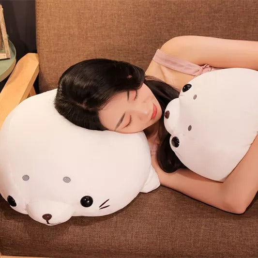 Baby Seal Plushi™